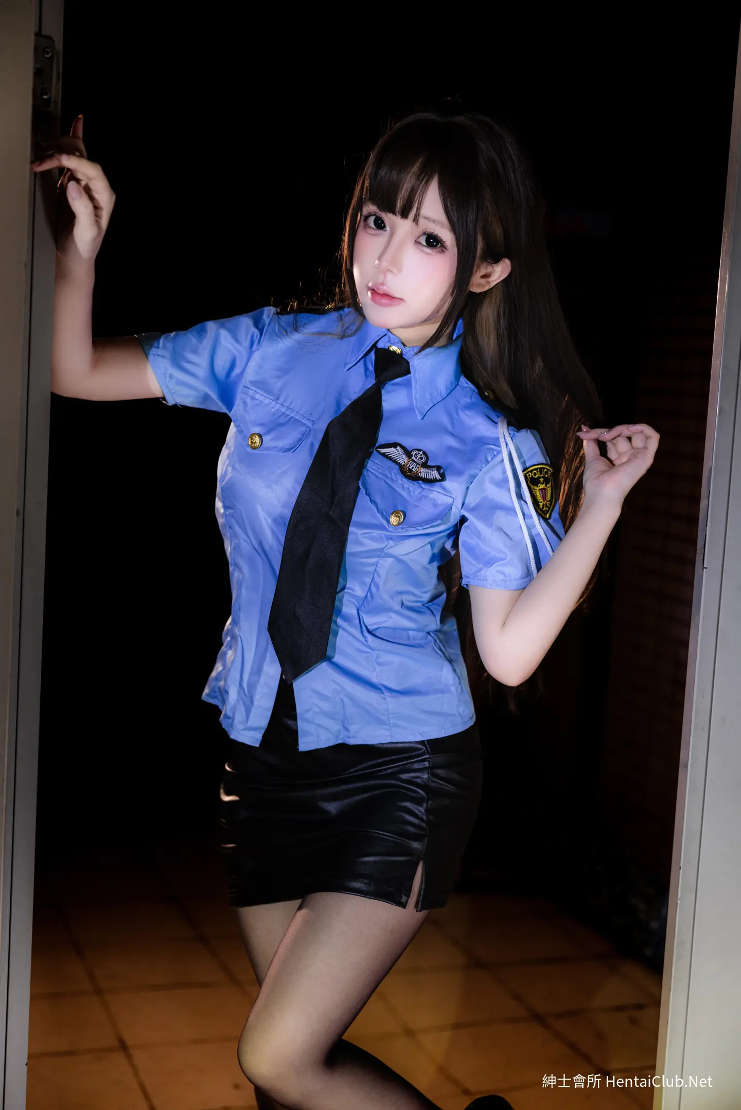 Hinamori Rodo Security - 40