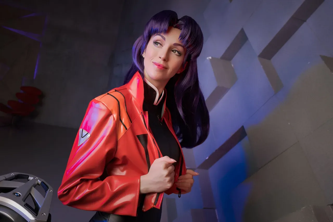 Lera Himera – Misato Katsuragi - 14