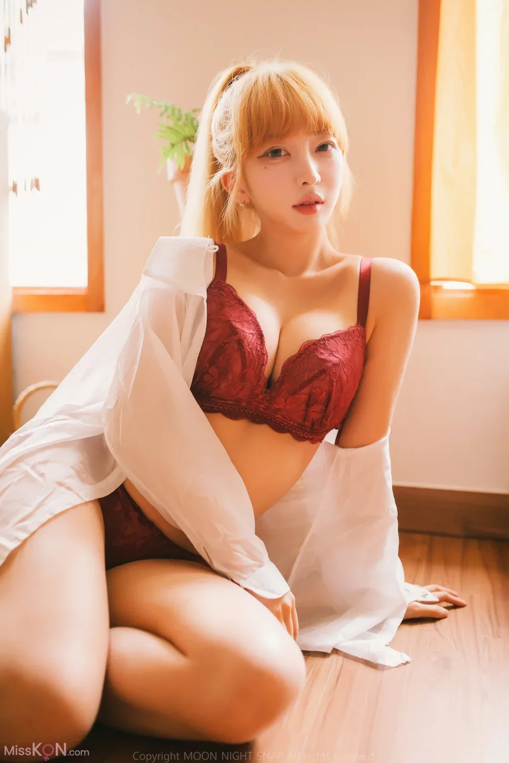 Suji 수지 Bimilstory Vol.02 Vẻ đẹp đen tối - 142